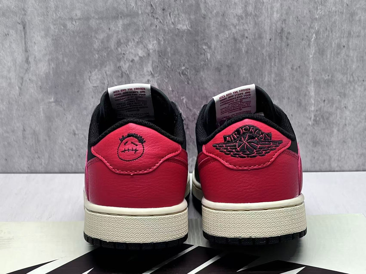 Travis Scott x Air Jordan 1 Low OG SP 'Black Red'