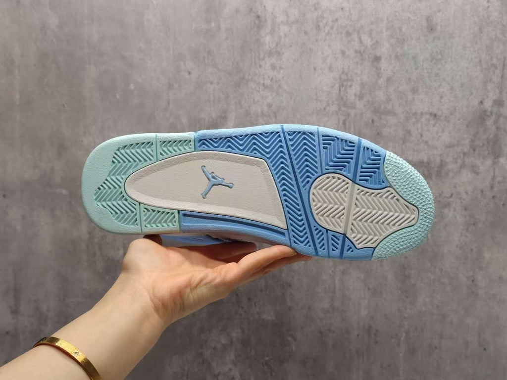 Air Jordan 4 'Forget Me Not' Women's Sneaker