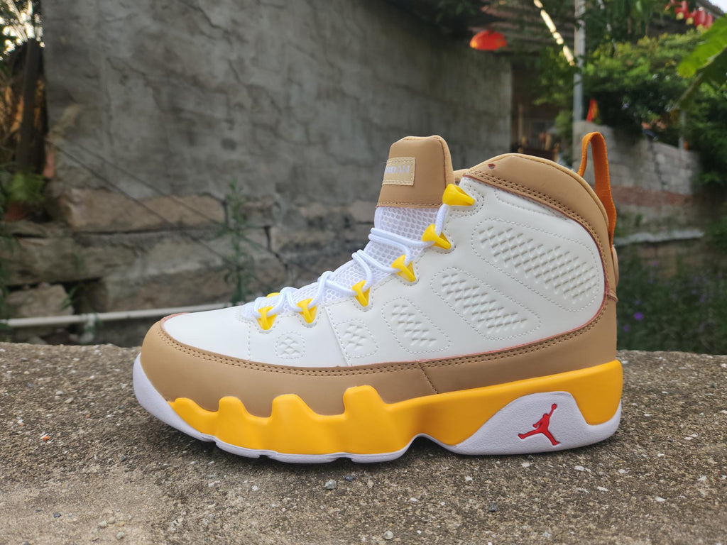 Air Jordan 9 Retro – White/University Gold ("White Gold")