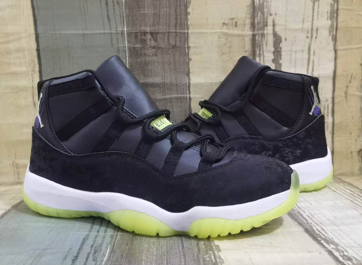 Air Jordan 11 Retro 'Halloween' Black/Barely Volt Glow-In-The-Dark