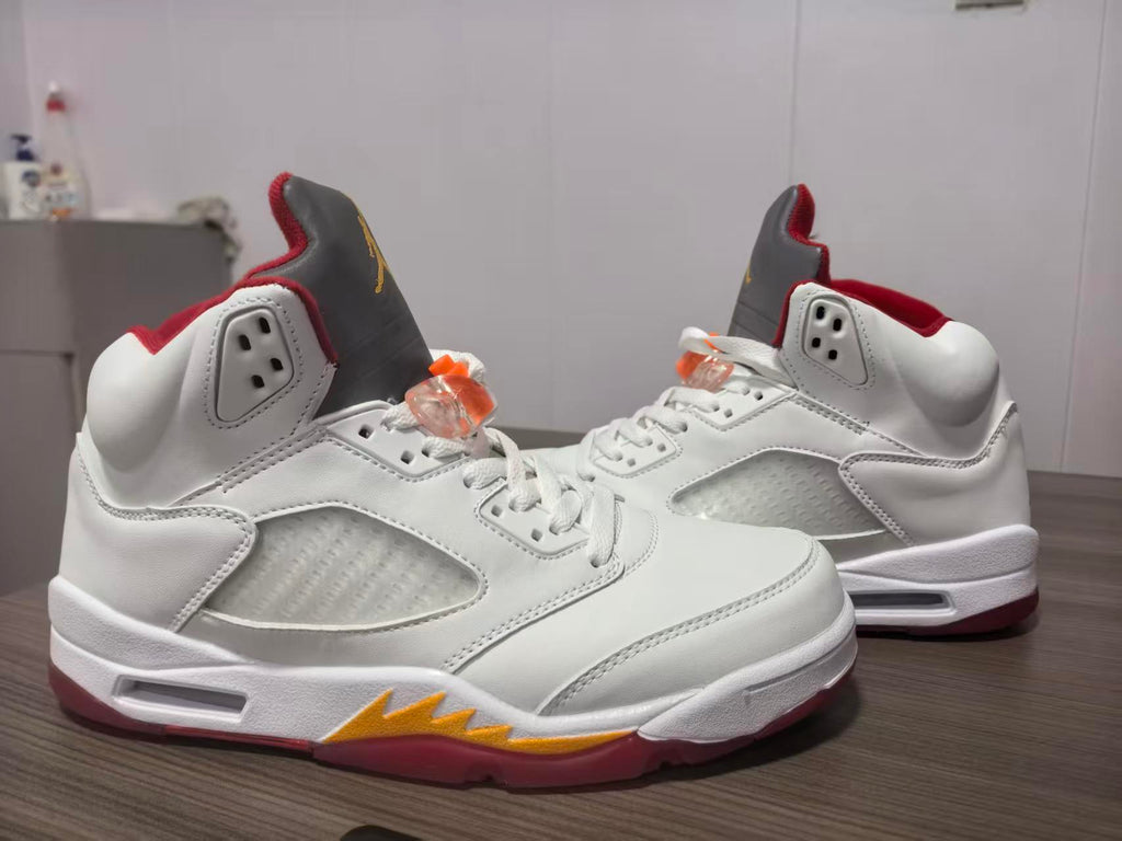 Air Jordan 5 – Sunset Orange