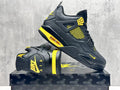 Air Jordan 4 Retro 'Thunder' 2023