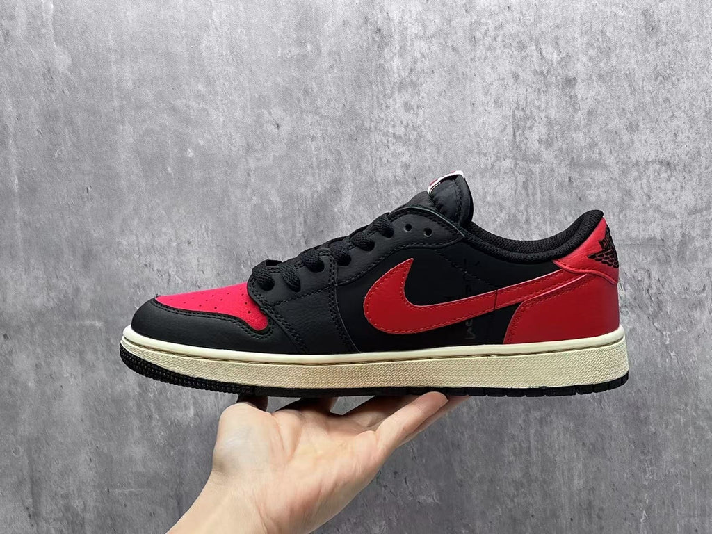 Travis Scott x Air Jordan 1 Low OG SP 'Black Red'