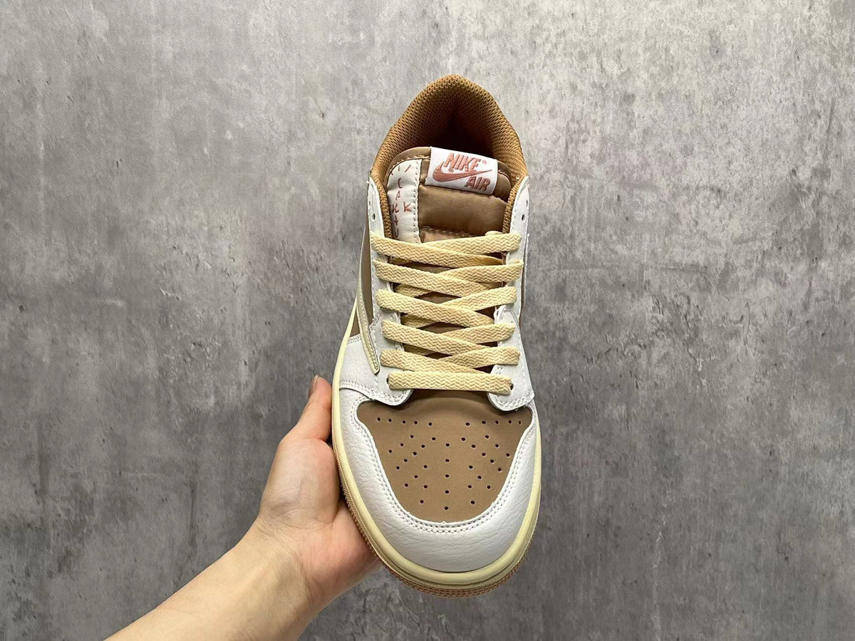 Travis Scott x Air Jordan 1 Low OG SP 'Light-Brown Pink'